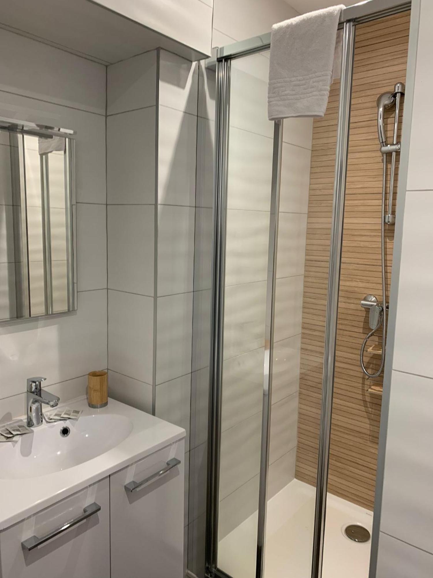 Hotel Des Docks Digoin Kültér fotó